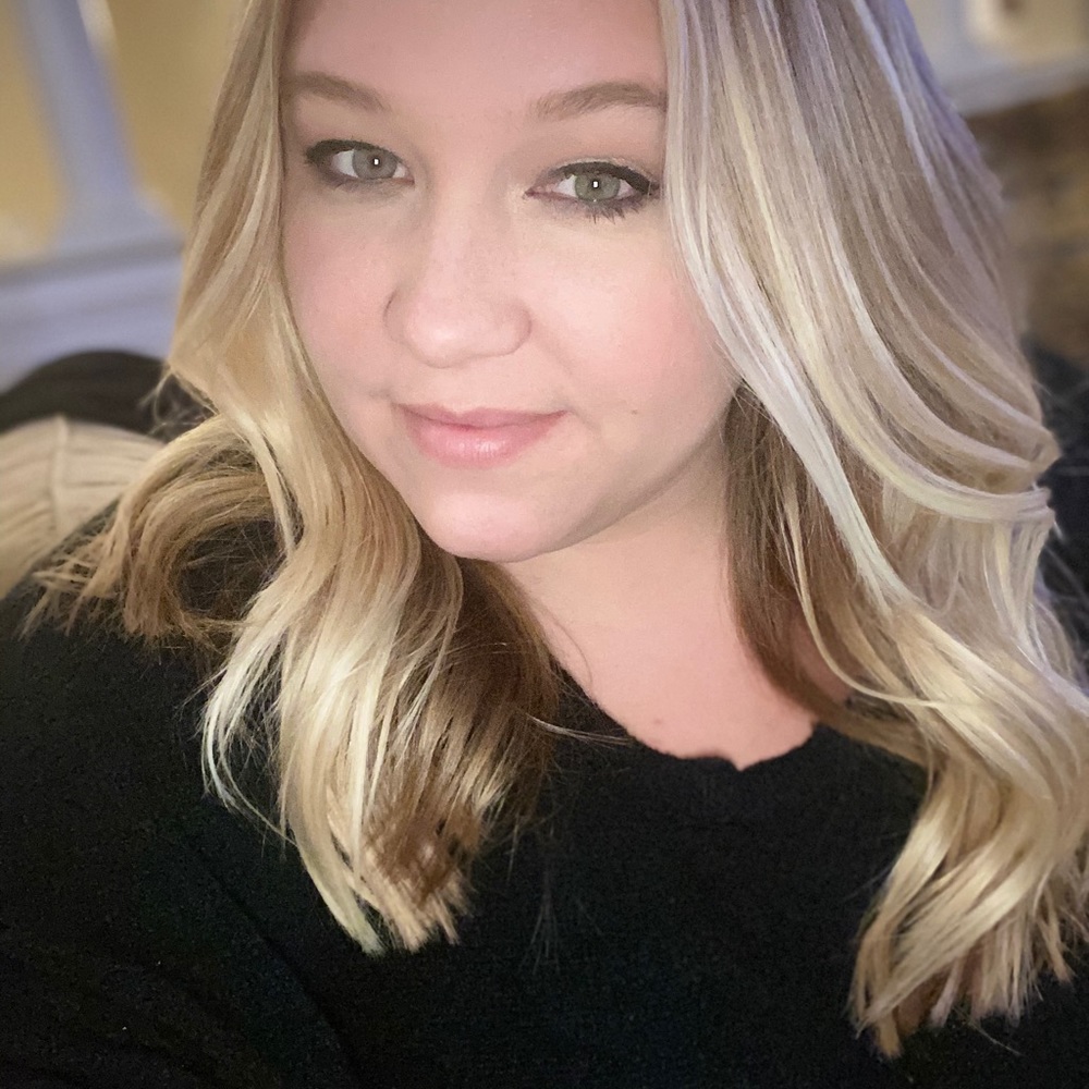 Meet your Posher, Melanie